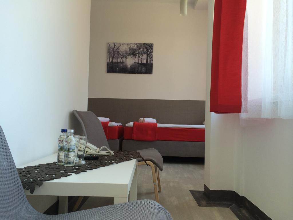 Hotel Келце Стая снимка