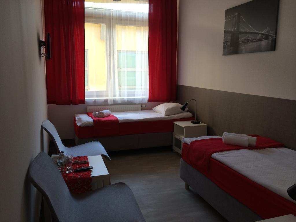 Hotel Келце Стая снимка