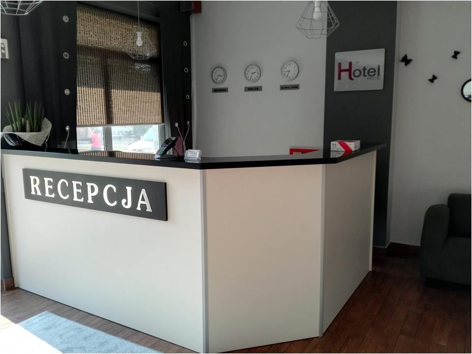 Hotel Келце Екстериор снимка